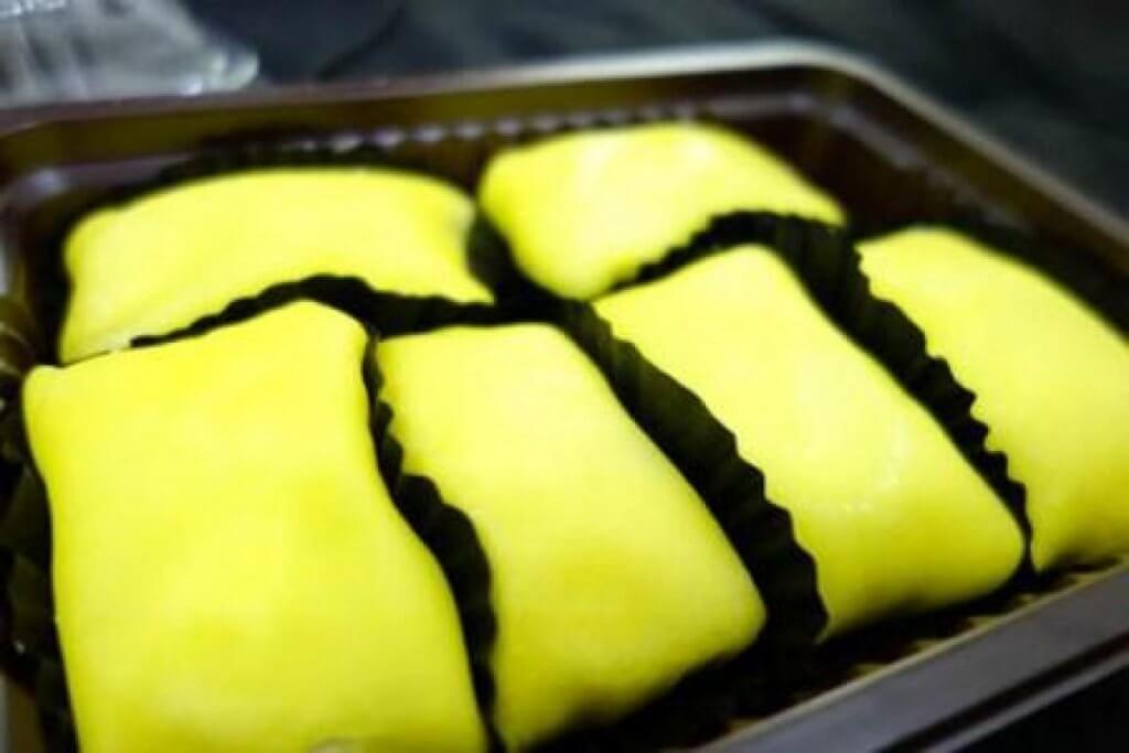pancake durian oleh oleh khas medan