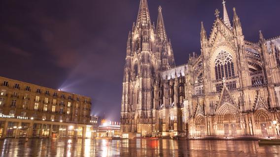 5. Katedral Köln, Jerman