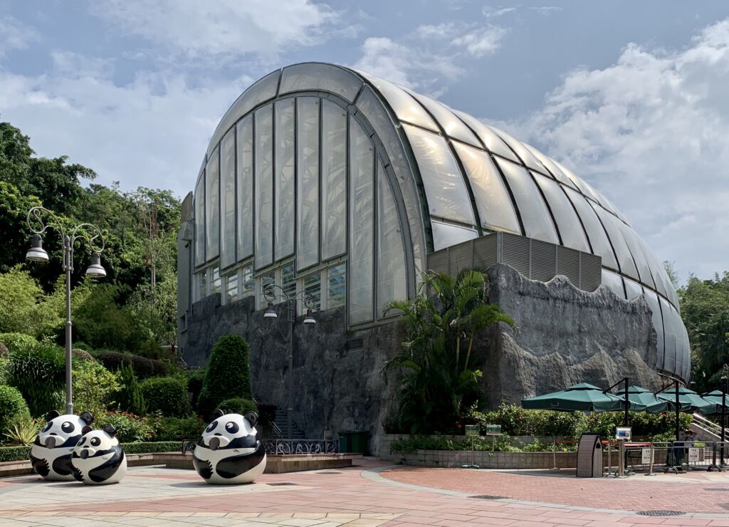 tempat wisata di Macau Giant Panda Pavilion