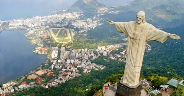 1. Christ the Redeemer (Brasil)