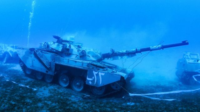 museum bawah laut di dunia Underwater military aqaba, Yordania