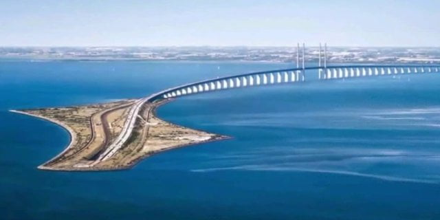 tempat wisata swedia Øresund Bridge