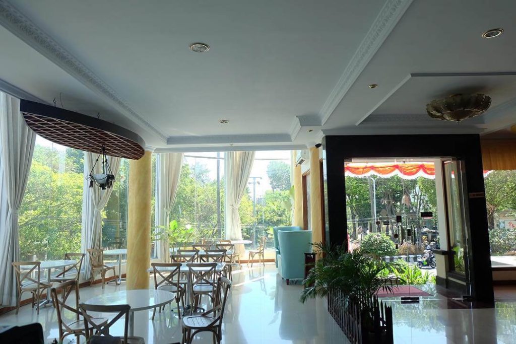 tempat nongkrong kekinian di denpasar Fig Tree Cafe