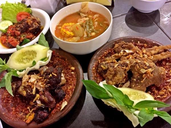 Wisata kuliner Warung leko kokas
