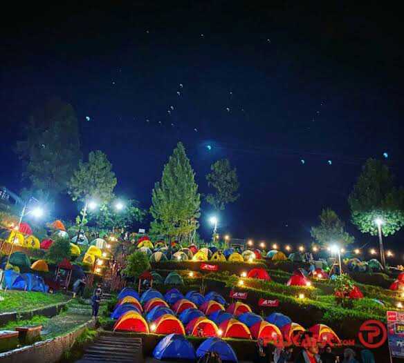 Camping di Bukit Tangkeban