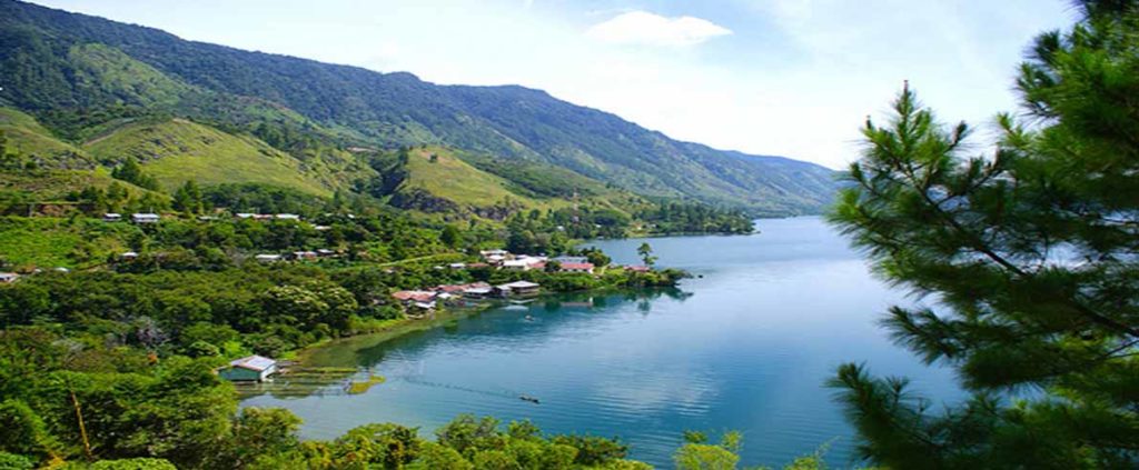 wisata terbaik di takengon Danau Laut Tawar