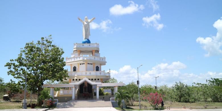 patung yesus tertinggi di dunia Heart of Jesus, Rumania