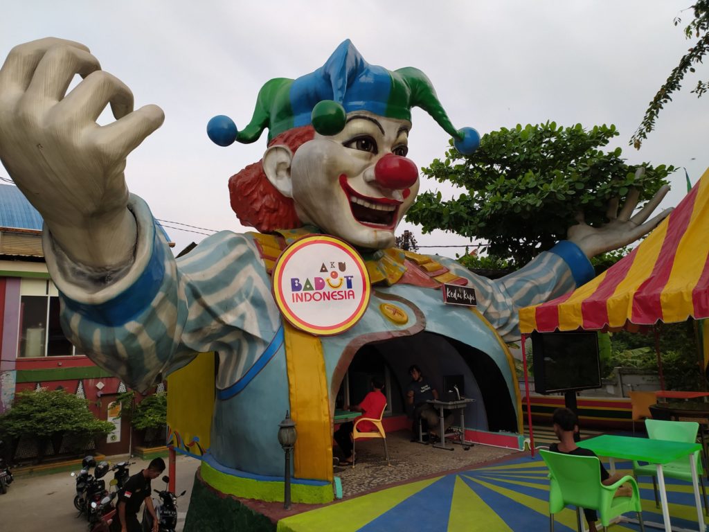 wisata sirkus waterplay
