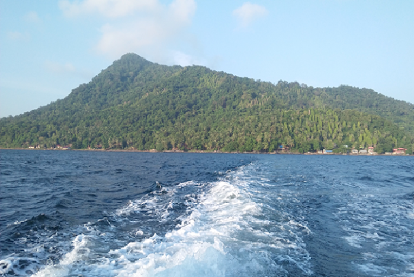 Wisata Pulau Lemukutan