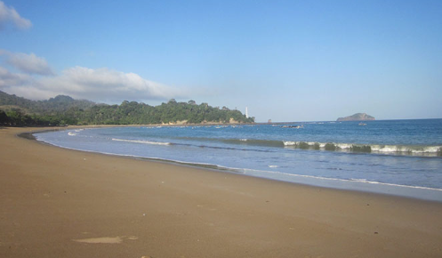 Wisata Pantai Tamban