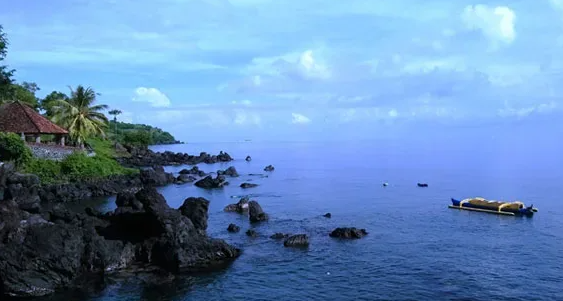 pantai lanji batu belah