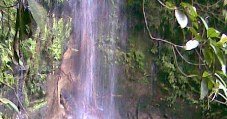 Air Terjun Kandera dari Dalam