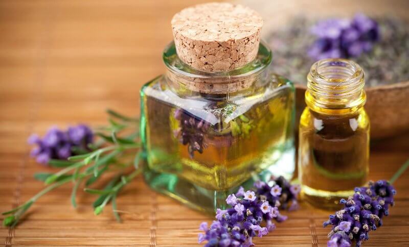 manfaat minyak lavender untuk kulit