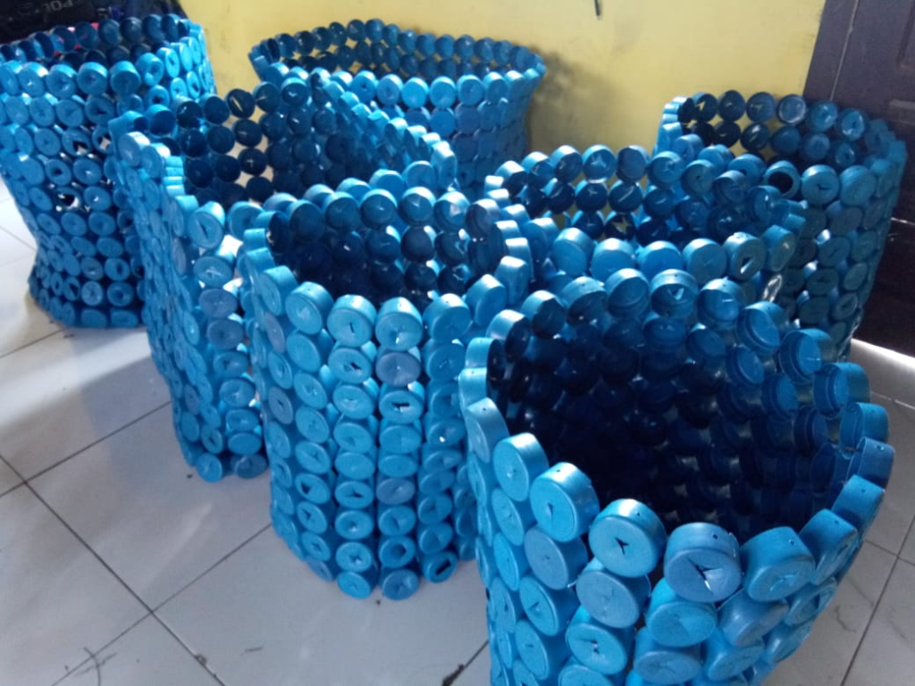 Contoh Dan Cara Membuat Kerajinan Dari Tutup Botol Bekas 1931