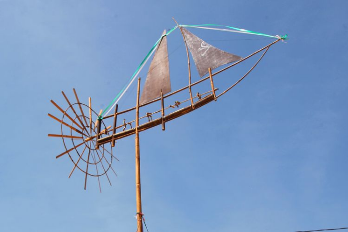 membuat kincir angin bambu
