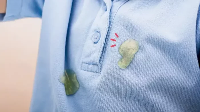 Cara menghilangkan slime di baju 