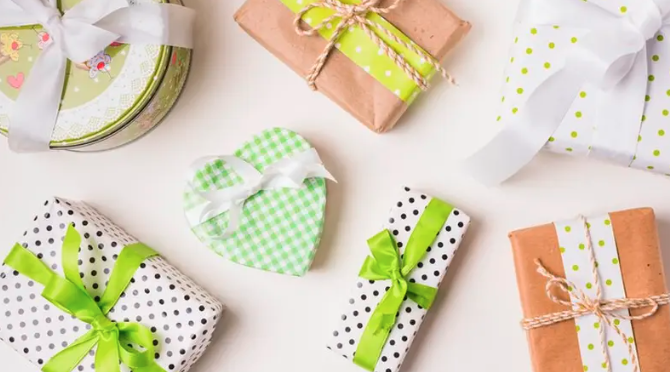 Cara Membuat Gift Box yang Cantik dan Praktis