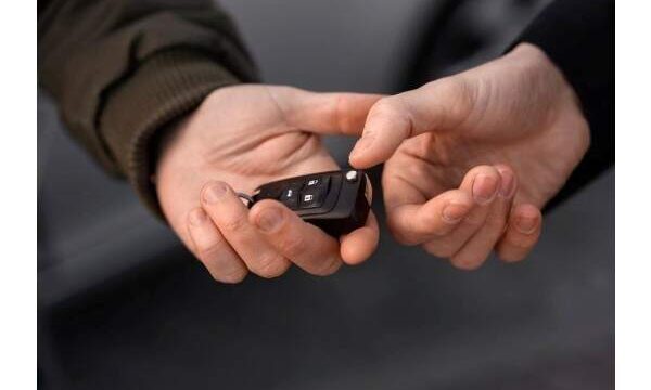 How To Change Battery In Key Fob