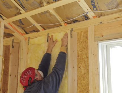 How to Instal Insulation