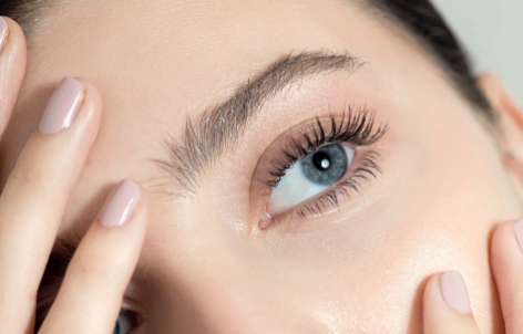 How to Relax Lash Lift Naturally