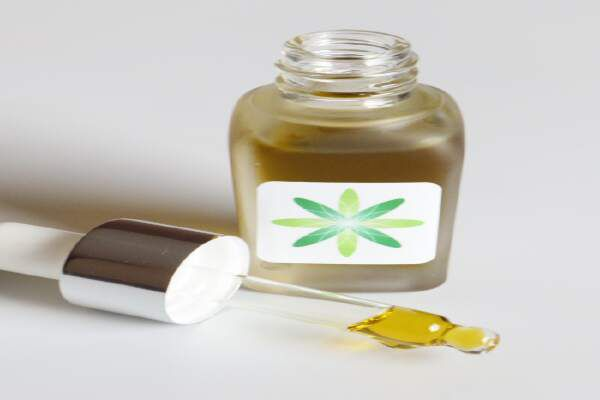 Homemade Cuticle Oil